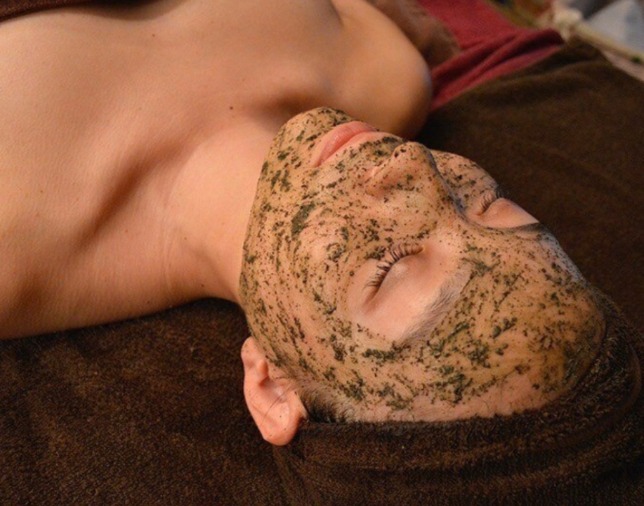 乾燥の季節に頼れるピーリング🌕